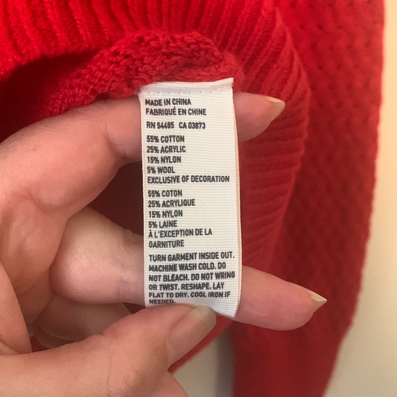 American Eagle Outfitters Red Knitted Long Sleeve Sweater Size Medium - Picture 9 of 9